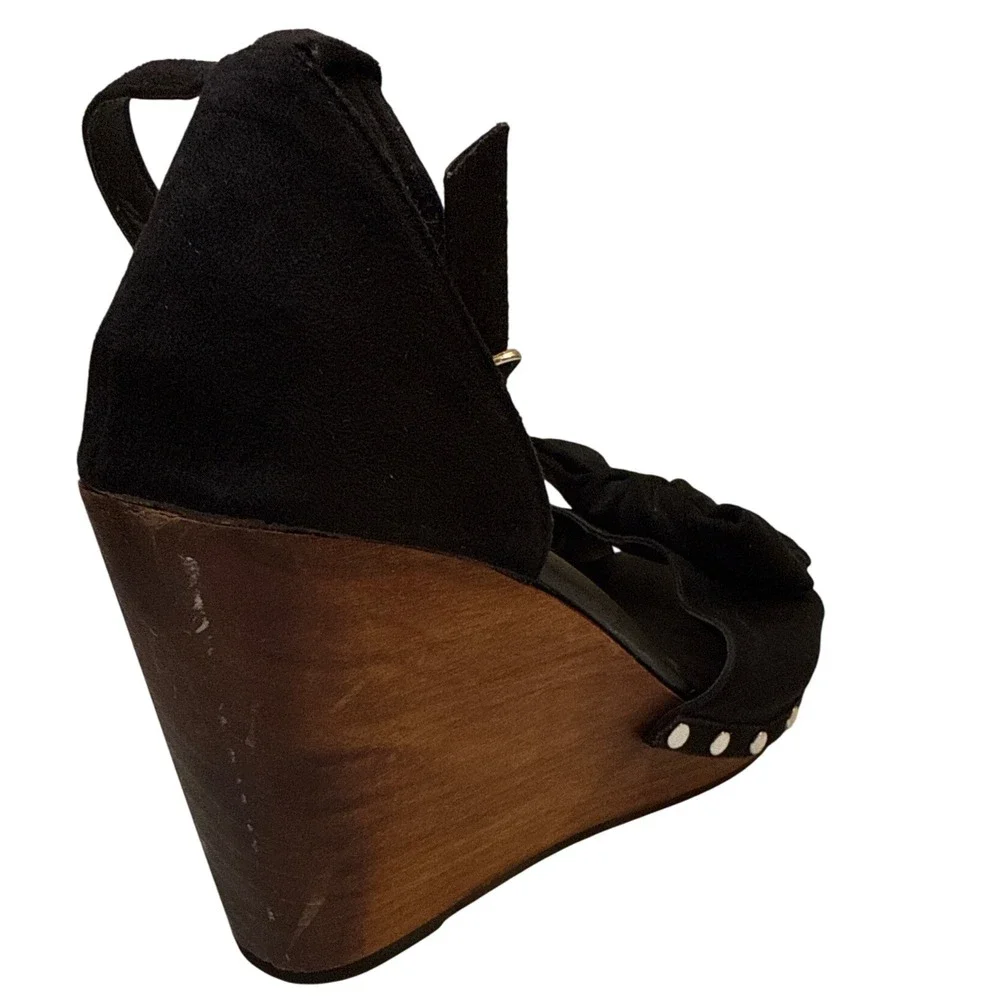 Torrid‎ Black Suede Wedge Sandals Ankle Strap Bow Studded Platform Wooden 8.5
